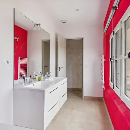 Apartment De Messugues - Appt Standing Vue Saint-Raphael (Var)