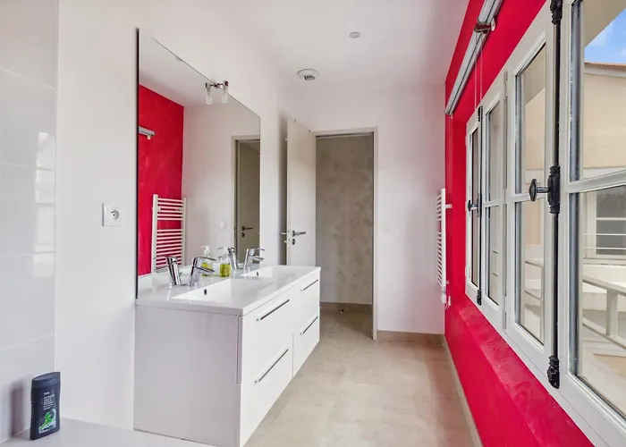 아파트 De Messugues - Appt Standing Vue Saint-Raphaël